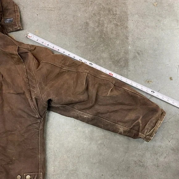 Carhartt J22 Duck Jacket Brown Hooded Workwear Distressed Mens XL - Picture 10 of 11